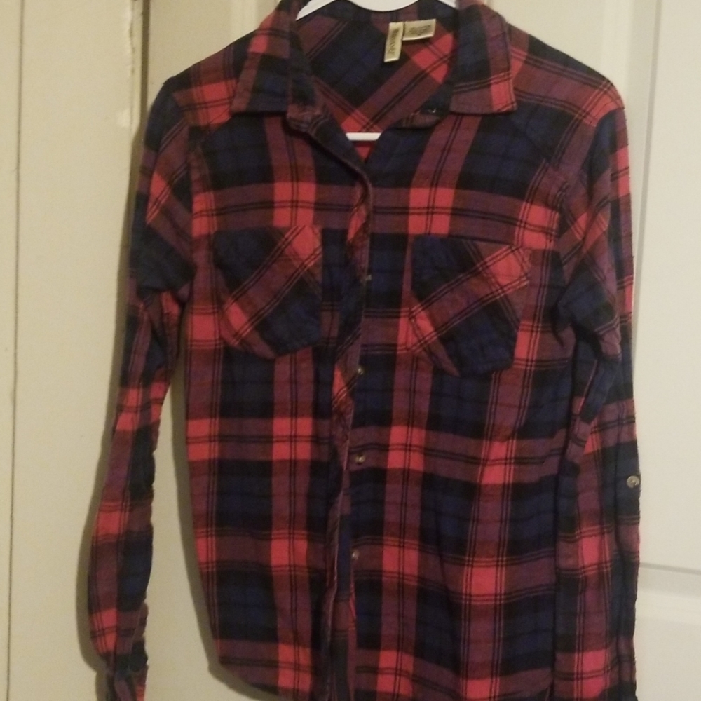 Button up shirt.